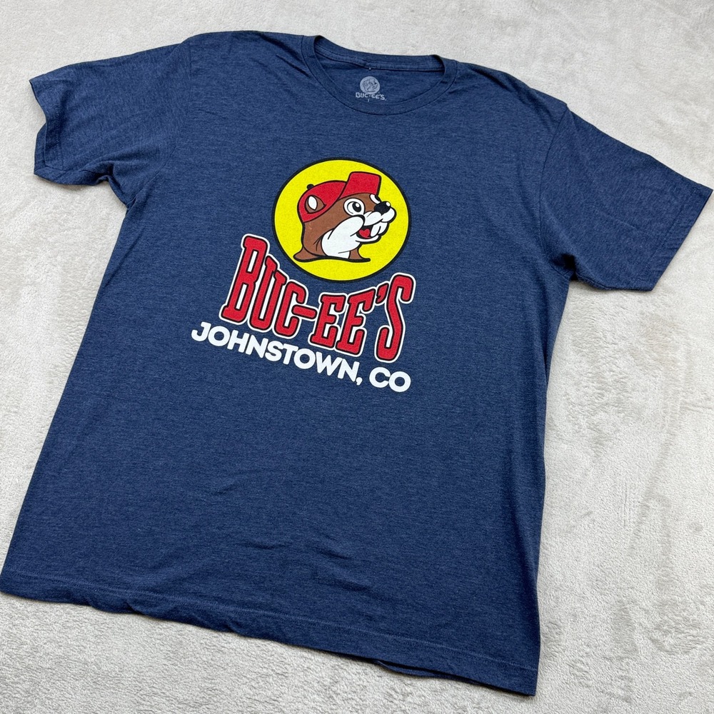 Buc-ee's Graphic T-Shirt Men Large Blue Johnstown CO Beaver Logo Tee Gas Station